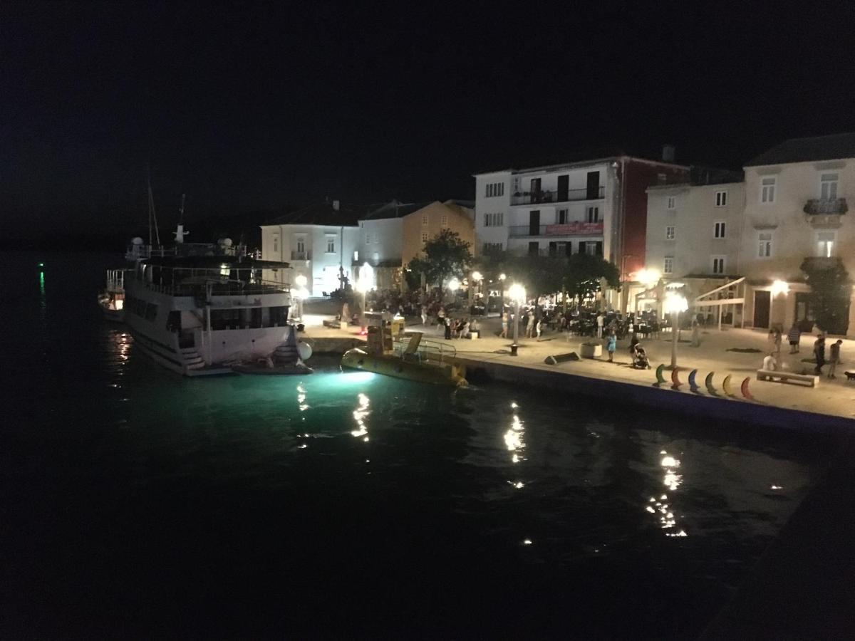 4Rest Vila Pag Town Extérieur photo